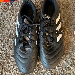 Add
Adidas cleats size 7
